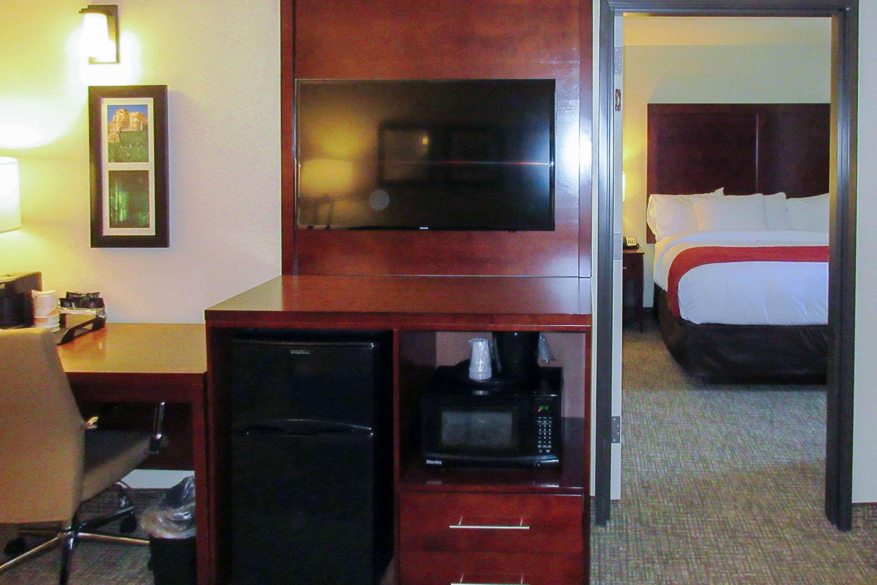 Comfort Inn Bonner Springs Kansas City Buitenkant foto