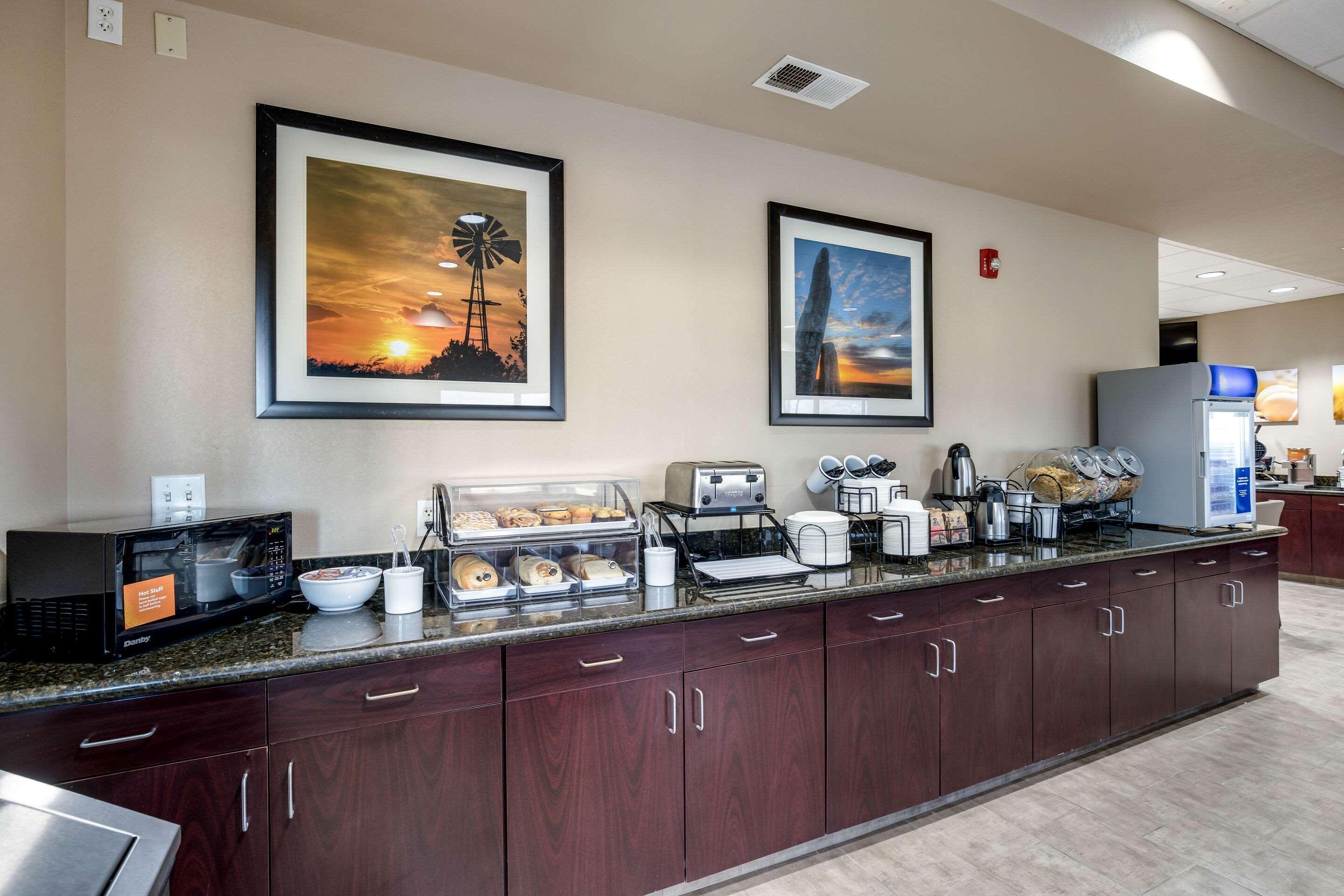 Comfort Inn Bonner Springs Kansas City Buitenkant foto