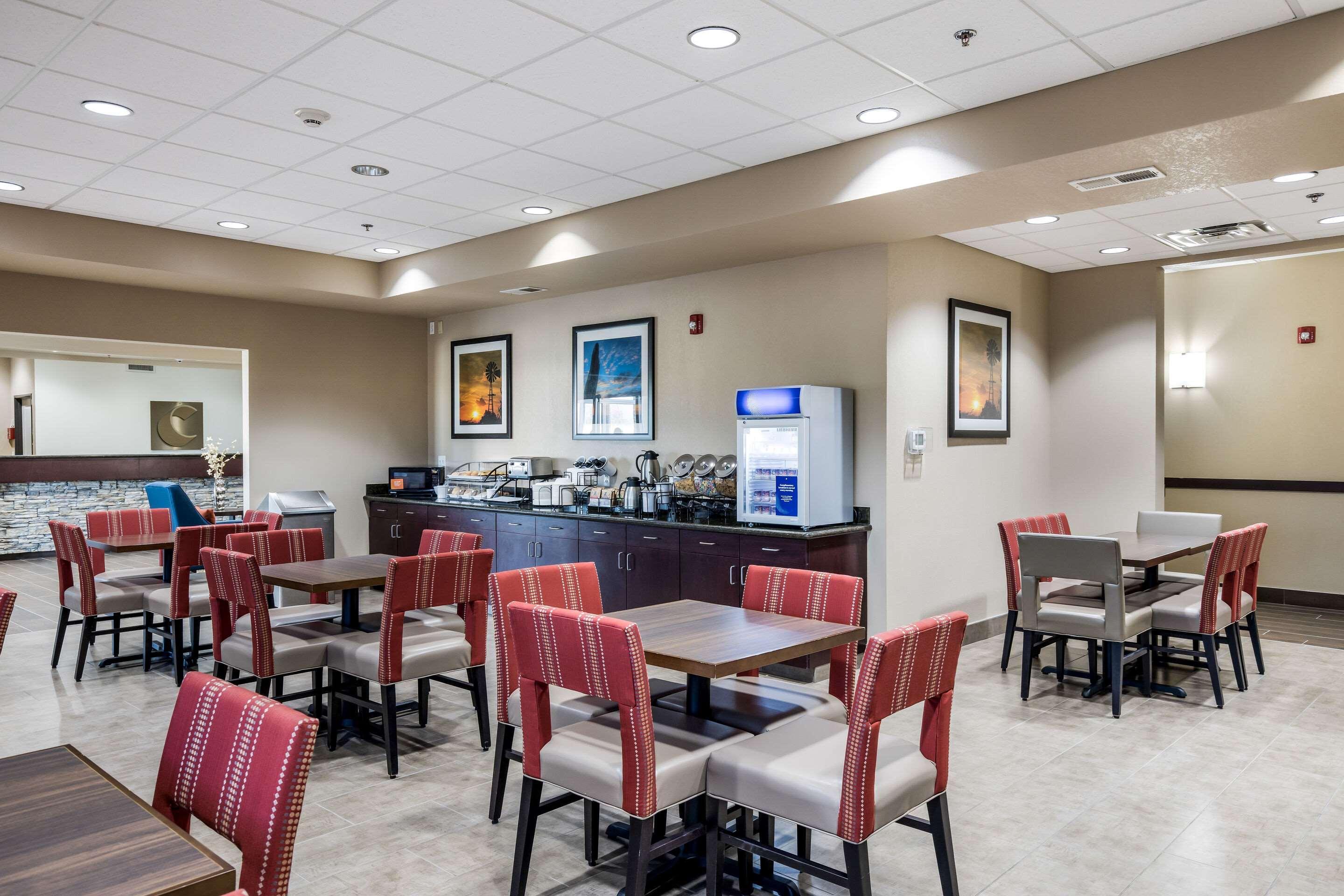 Comfort Inn Bonner Springs Kansas City Buitenkant foto