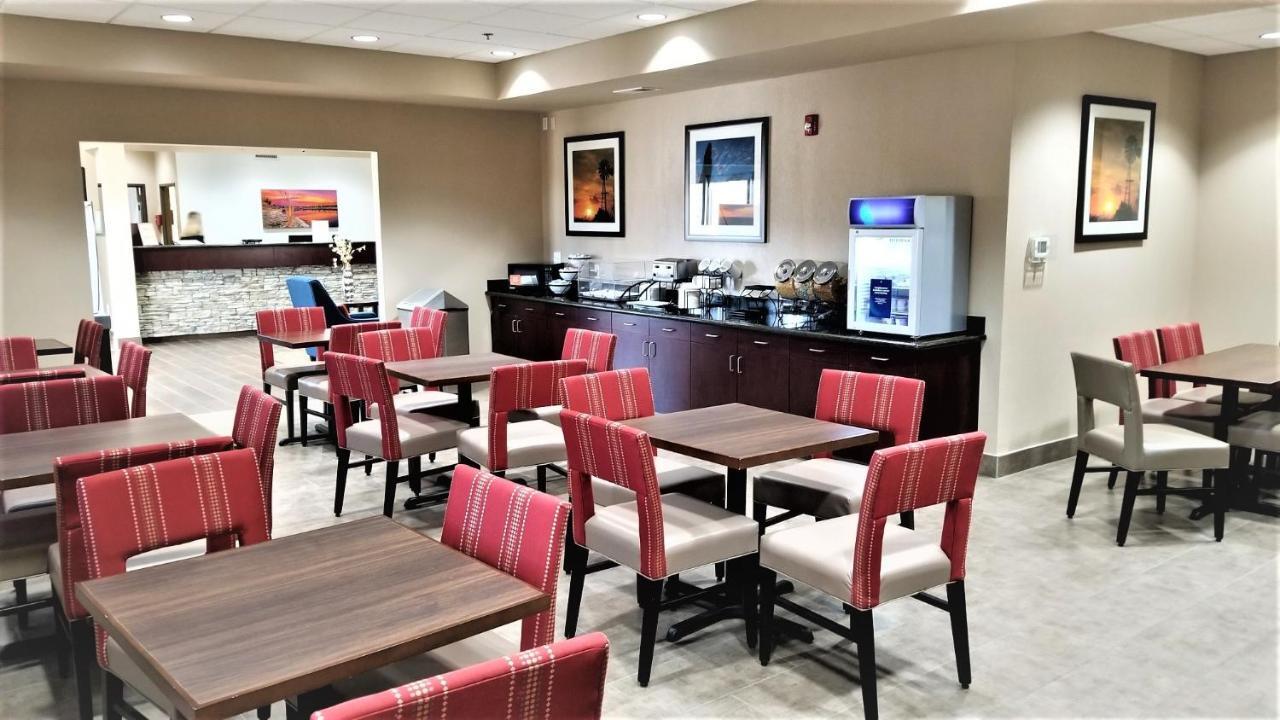 Comfort Inn Bonner Springs Kansas City Buitenkant foto